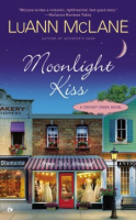 Moonlight_kiss